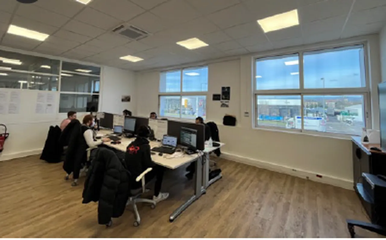 logistics - Activités / Bureaux À Louer - gallery - 4