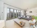 living - Piso de 93m² en venta en Eixample Izquierdo, Barcelona - gallery thumbnail - 2