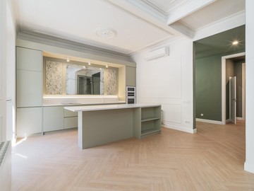 living - 159m² apartment for sale in Eixample Right, Barcelona - featured