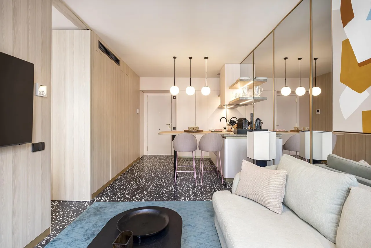 living - Piso de 45m² en alquiler en Eixample Derecho, Barcelona - gallery - 6