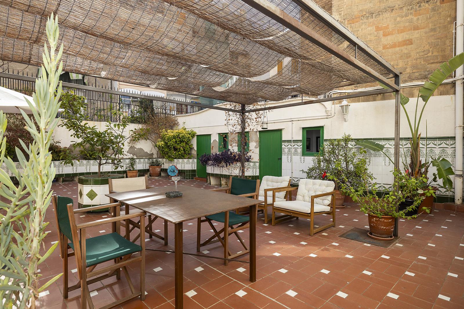 living - 197m² apartment with 121m² terrace for sale in El Born - gallery - 2