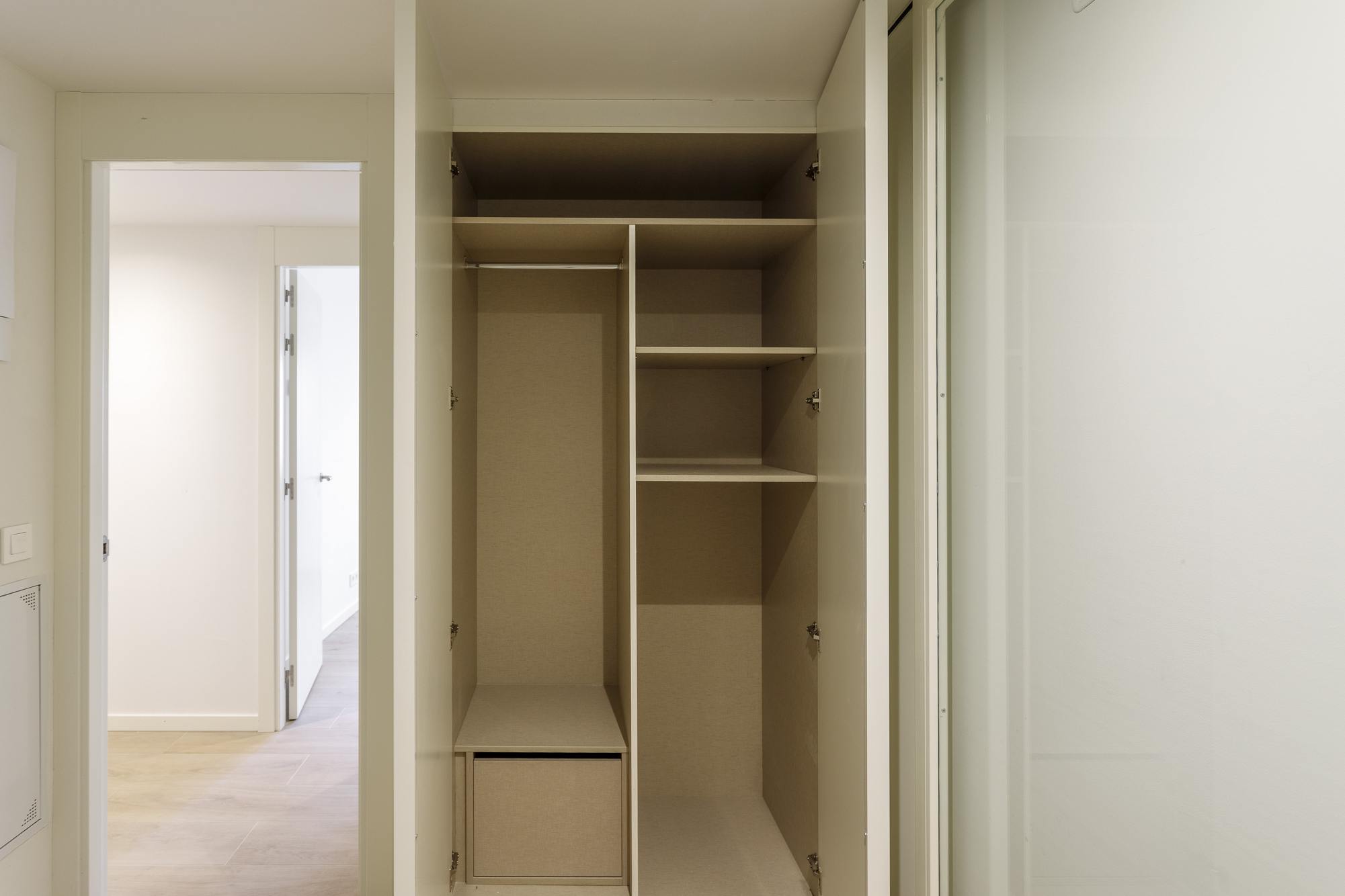 living - Piso de 72m² con 16m² terraza en alquiler en Ventilla - Almenara - gallery thumbnail - 8