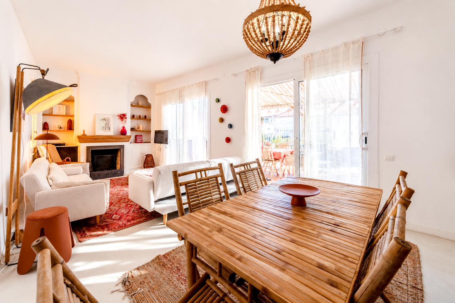 living - 96m² penthouse with 36m² terrace for sale in Sitges Town - gallery thumbnail - 2