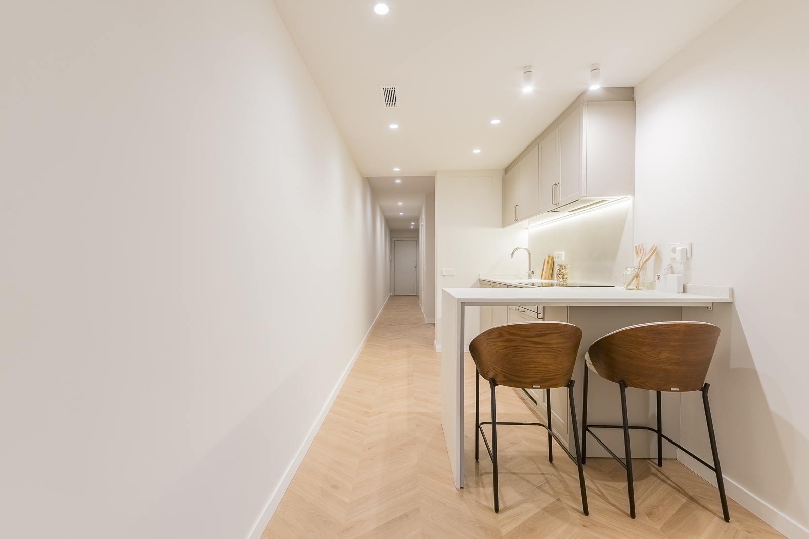 living - Piso de 112m² con 9m² terraza en venta en Les Corts - gallery thumbnail - 6
