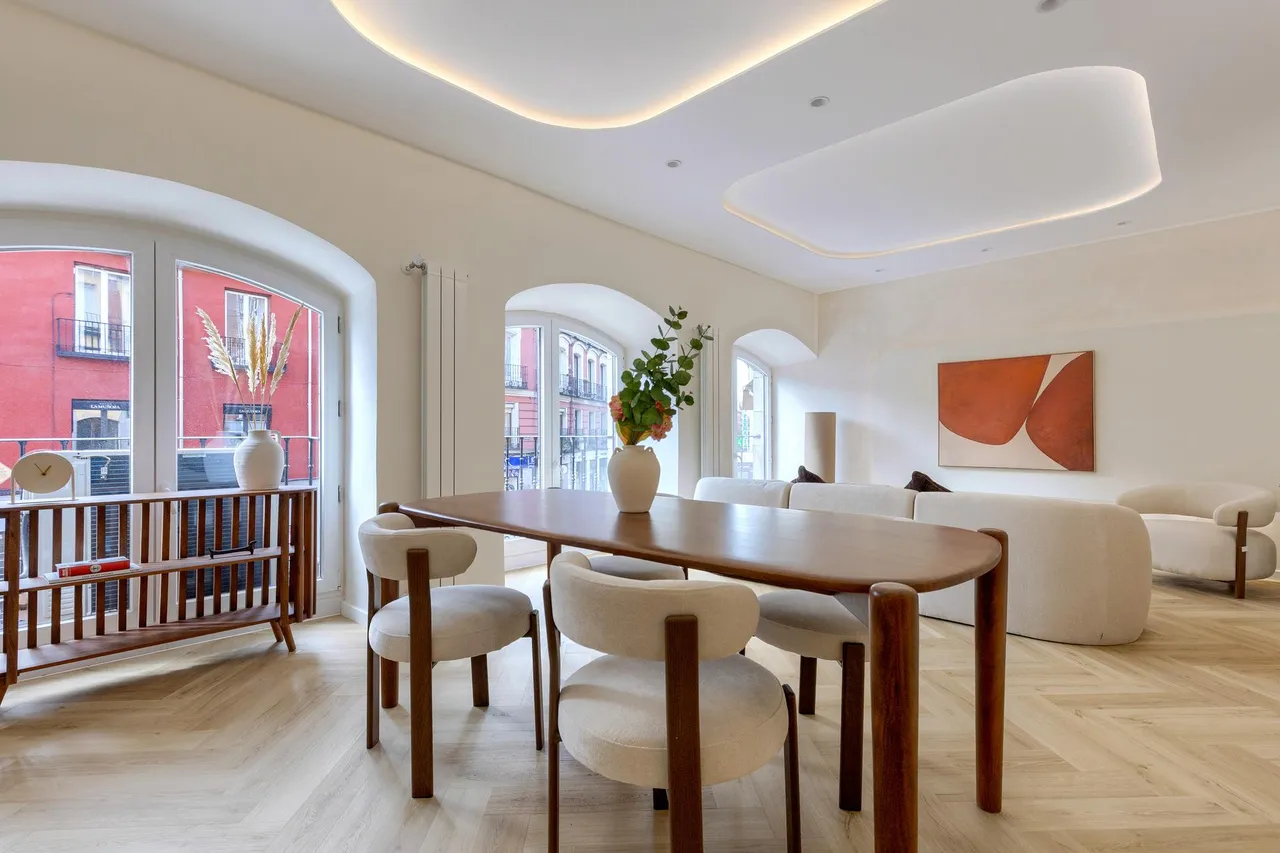 living - Piso de 151m² en venta en Cortes / Huertas, Madrid - gallery - 5