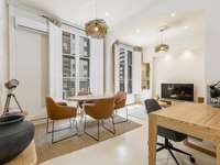 living - 83m² apartment for sale in Eixample Right, Barcelona - gallery thumbnail - 8