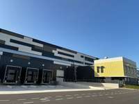 logistics - Logistics Warehouse For Rent - gallery thumbnail - 3