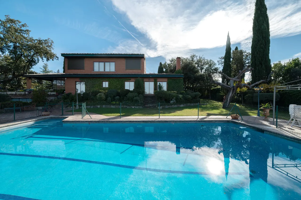 living - Casa / villa de 726m² en venta en Ciudalcampo, Madrid - gallery - 4