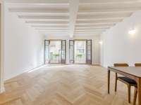 living - 125m² apartment for sale in Gótico, Barcelona - gallery thumbnail - 8
