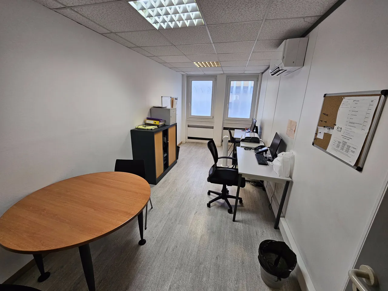 office - Bureaux À Vendre - gallery - 9
