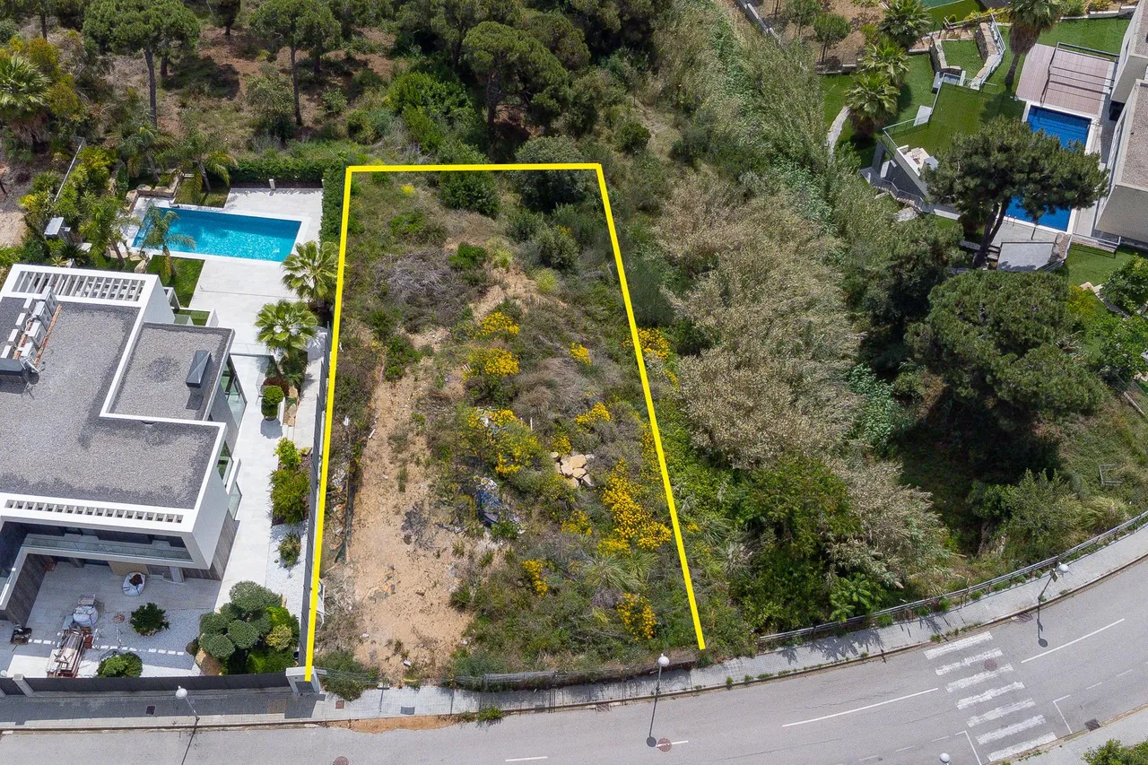 living - 803m² plot for sale in Blanes, Costa Brava - gallery - 3