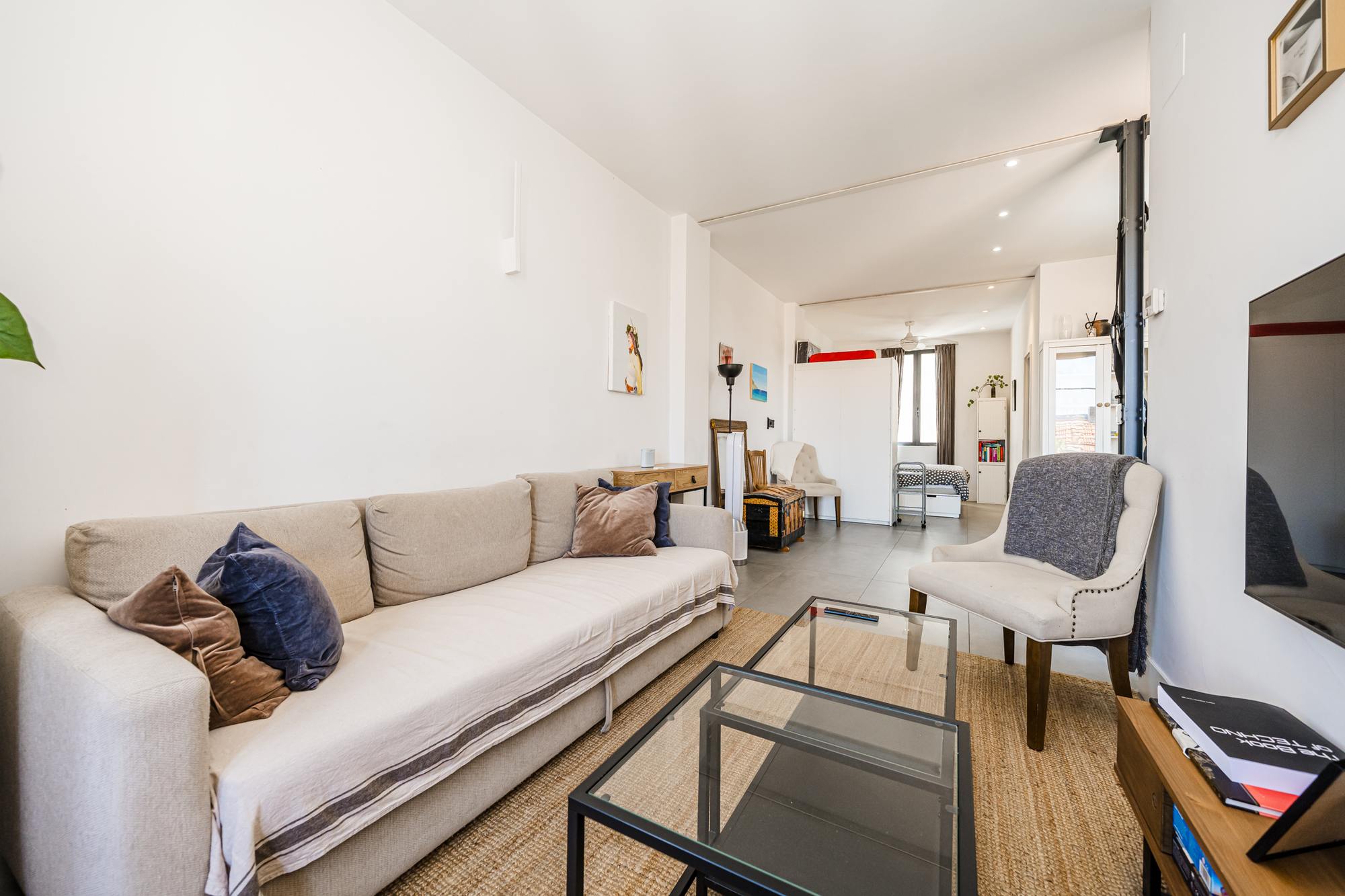 living - 56m² penthouse with 16m² terrace for sale in Malasaña - gallery - 8