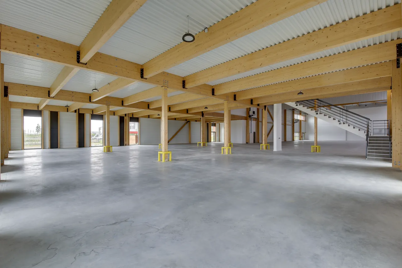 logistics - Light Industrial Premises / Offices For Rent - gallery - 8