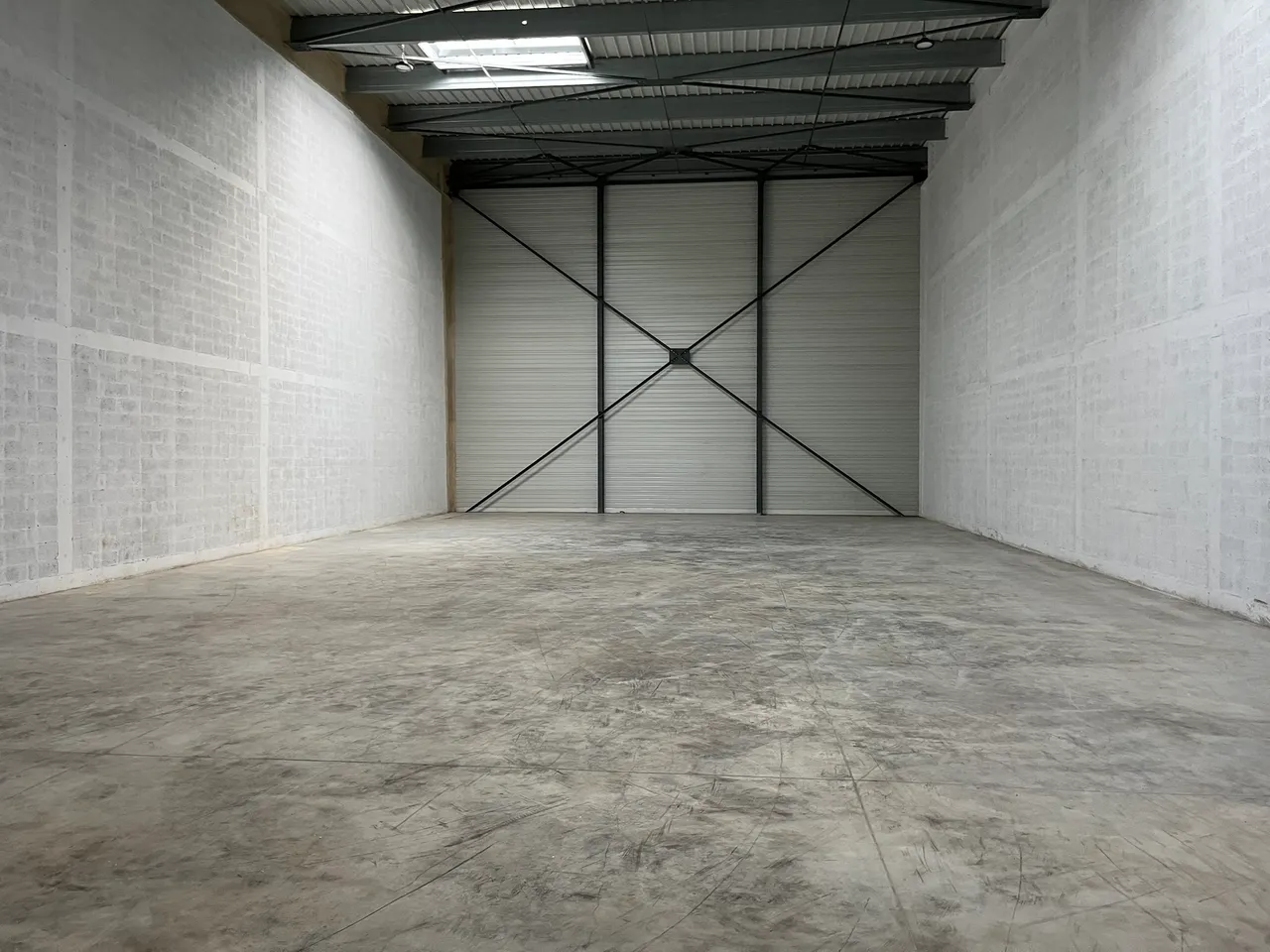 logistics - Activity Facility For Rent - gallery - 2