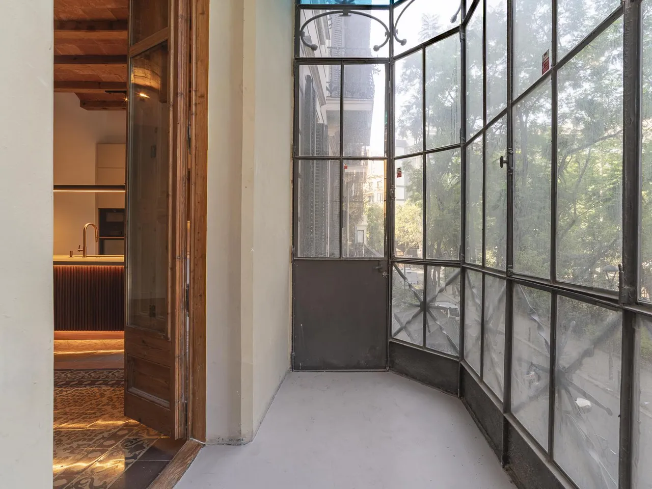 living - 134m² apartment for sale in Eixample Left, Barcelona - gallery - 4