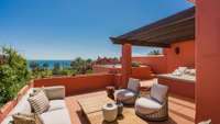 living - 206m² penthouse with 125m² terrace for sale in New Golden Mile - gallery thumbnail - 1