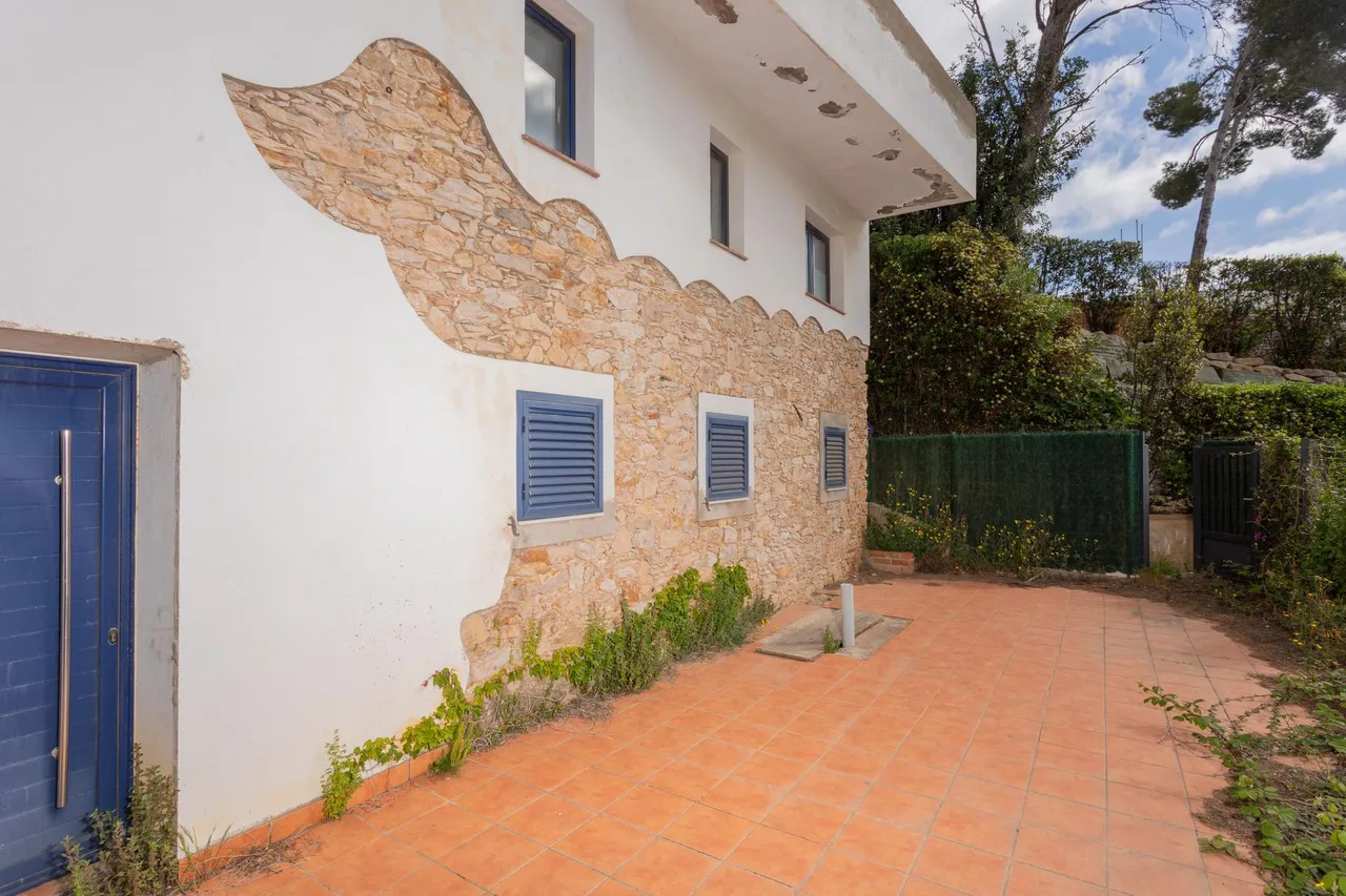 living - 200m² house / villa for sale in Aiguablava, Costa Brava - gallery - 7