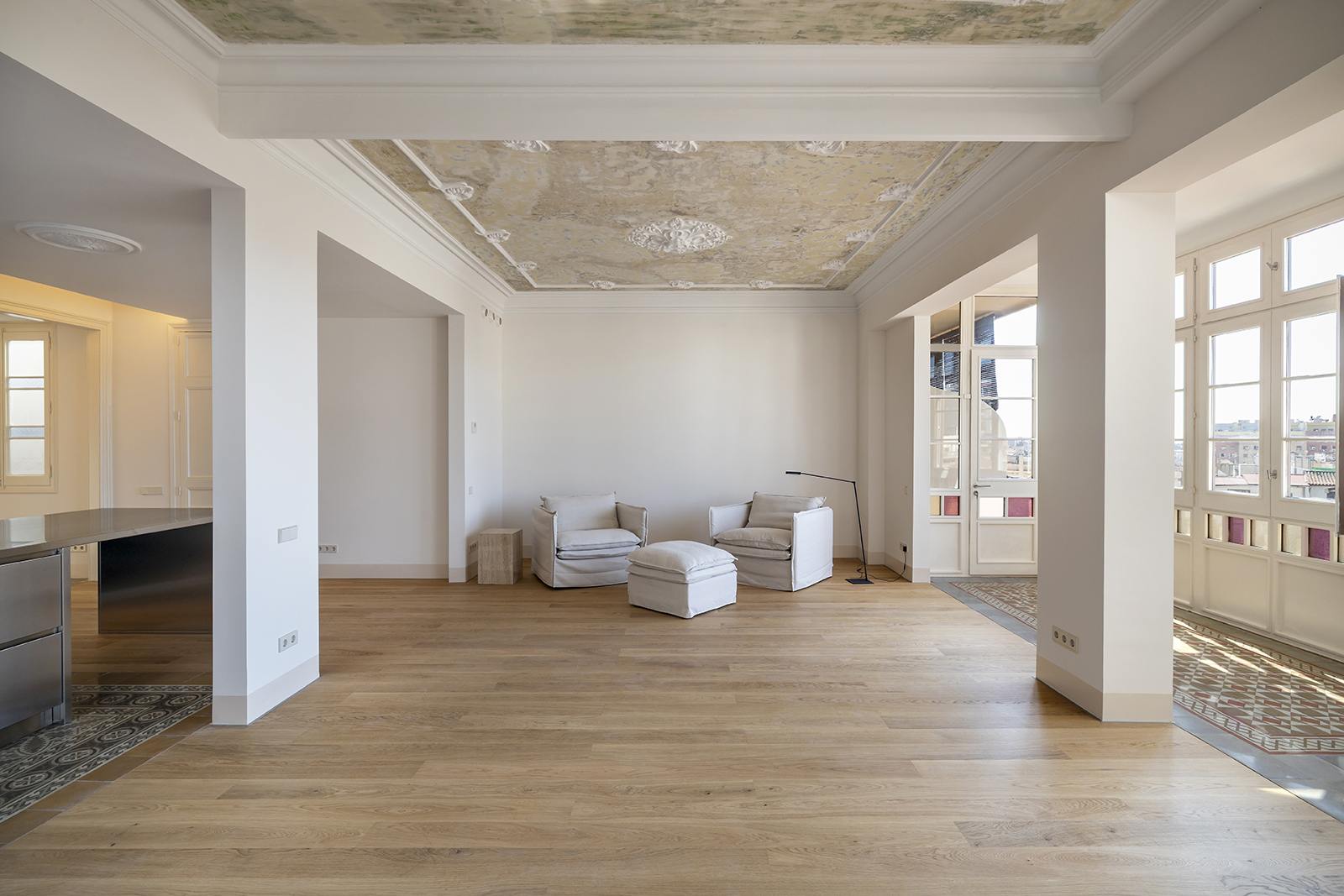 living - Piso de 183m² con 8m² terraza en venta en Eixample Derecho - gallery - 4