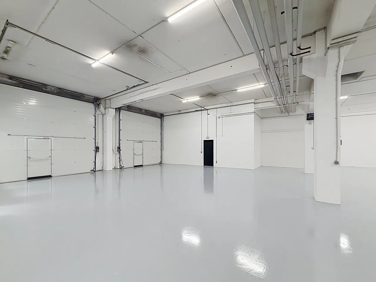 logistics - Light Industrial Premises / Offices For Rent - gallery - 3