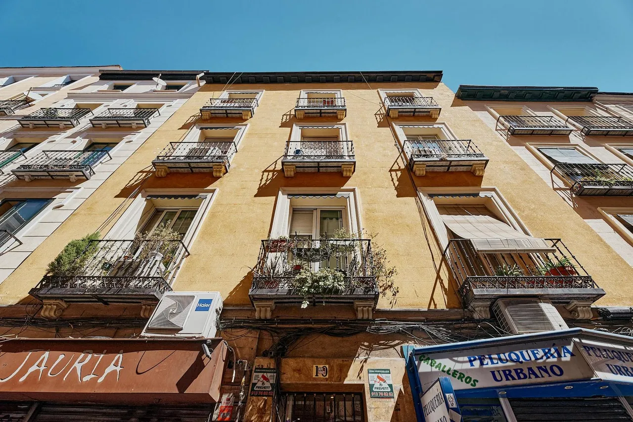 living - Piso de 68m² en venta en Universidad, Madrid - gallery - 8