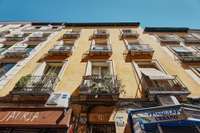living - Piso de 68m² en venta en Universidad, Madrid - gallery thumbnail - 8