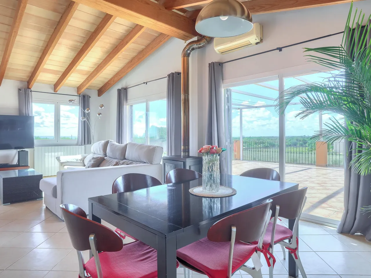 living - Casa rural de 212m² en venta en Campos, Islas Baleares - gallery - 5