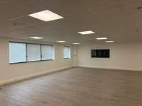 logistics - Logistics Warehouse For Rent - gallery thumbnail - 3