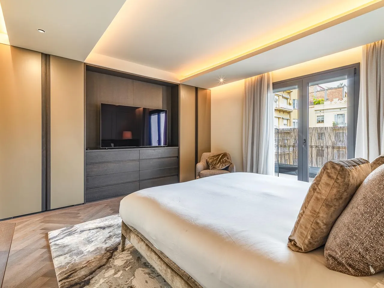living - Piso de 218m² con 8m² terraza en venta en Eixample Derecho - gallery - 7