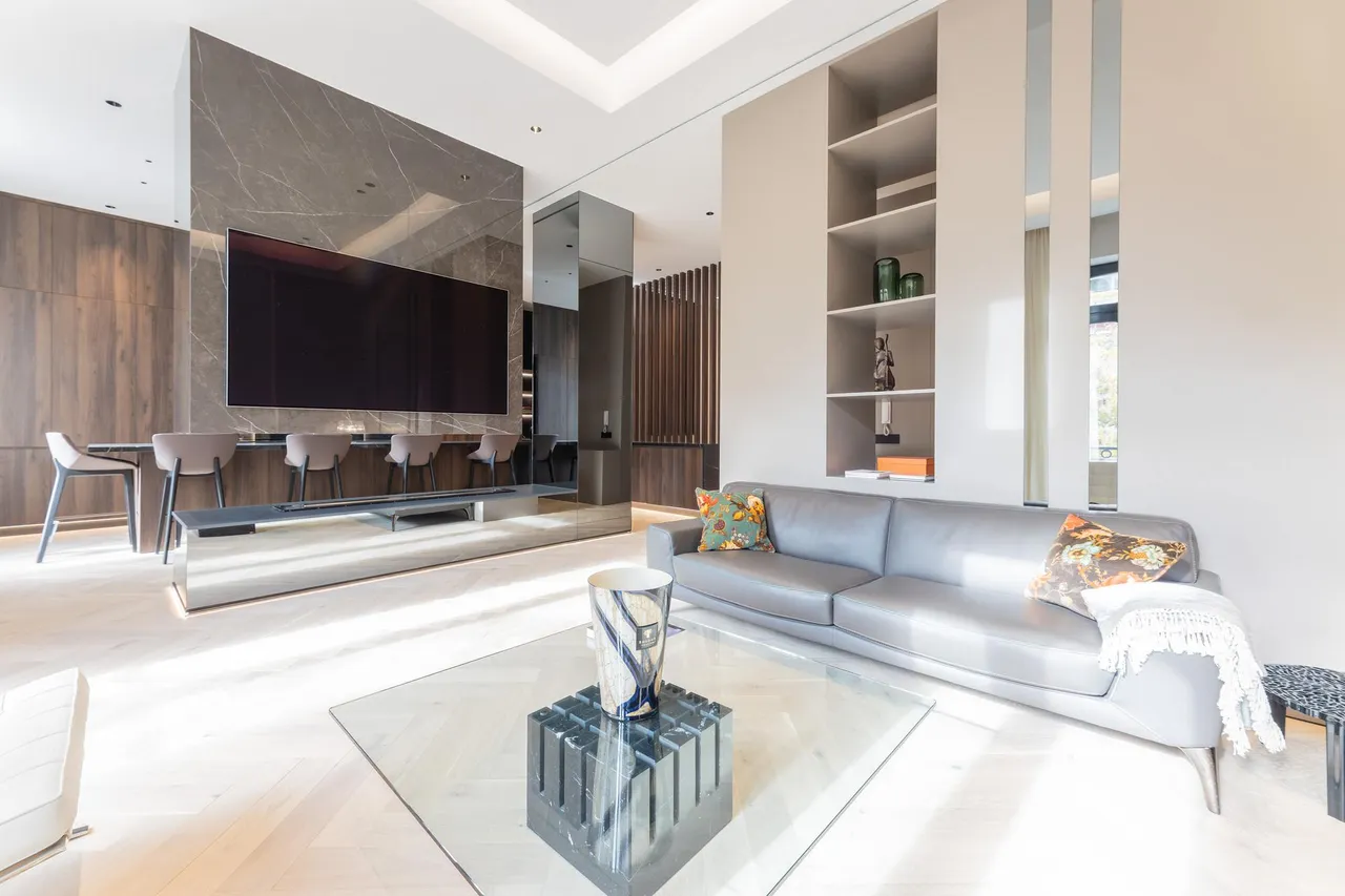 living - 330m² apartment for sale in El Pla del Remei, Valencia - gallery - 5