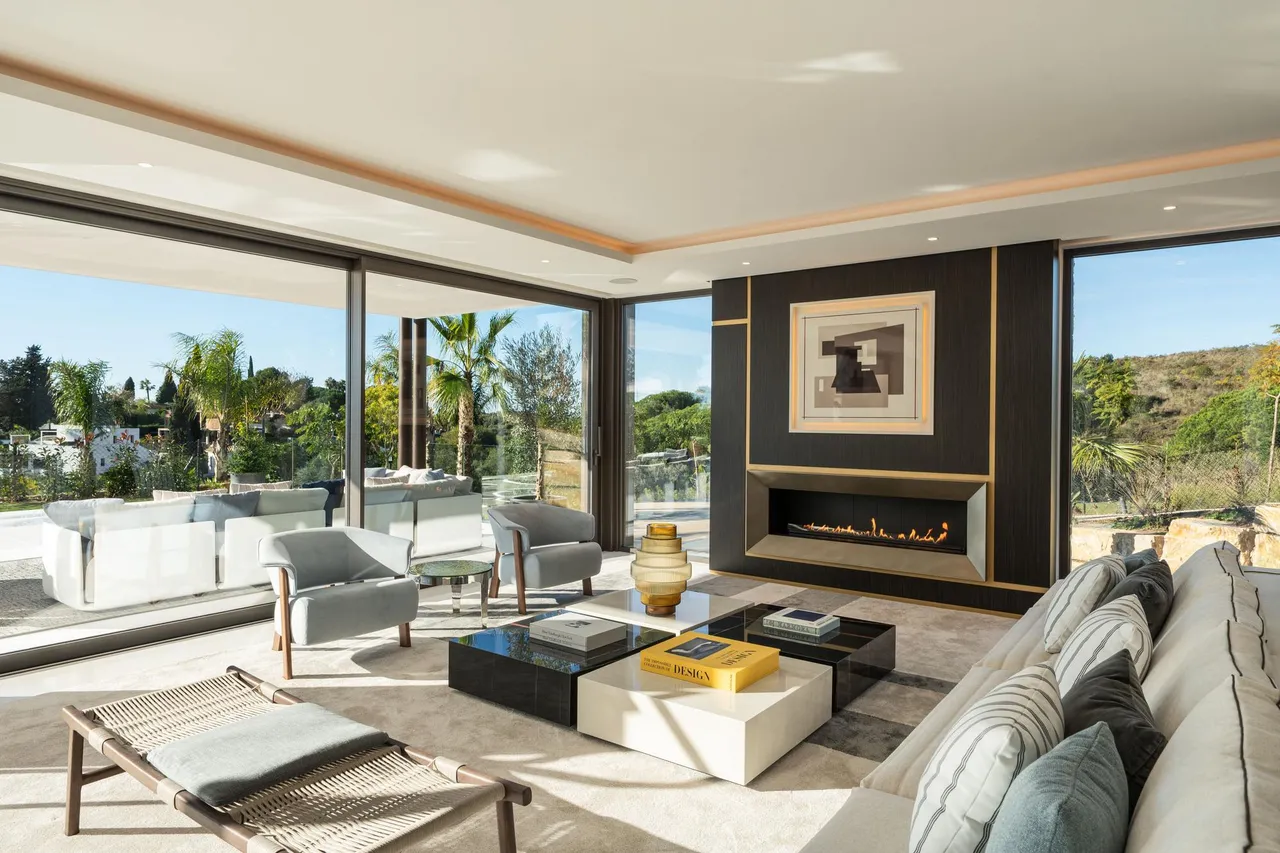 living - Casa / villa de 802m² con 421m² terraza en venta en Milla de Oro - gallery - 8