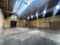 logistics - Activités / Bureaux À Louer - gallery thumbnail - 2