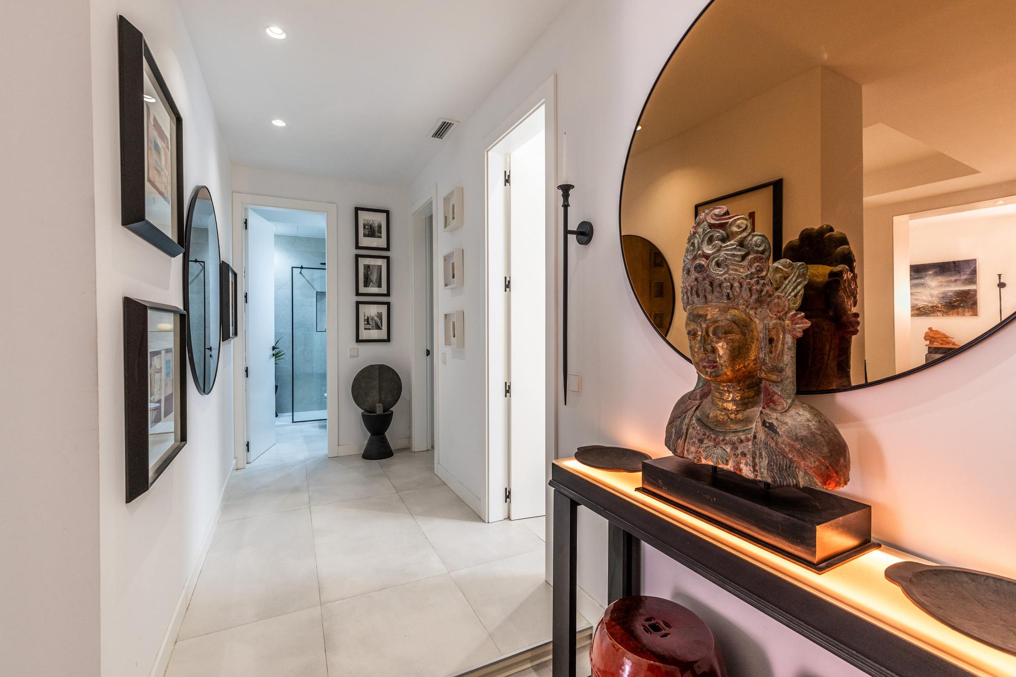 living - 185m² apartment for sale in Malasaña, Madrid - gallery thumbnail - 1