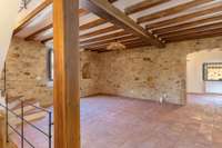 living - Casa rural de 355m² en venta en Baix Empordà, Girona - gallery thumbnail - 10