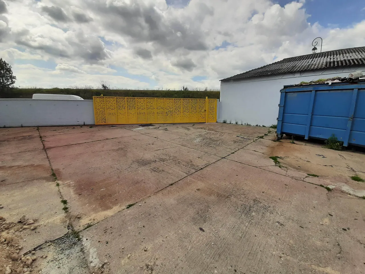 logistics - Light Industrial Premises / Offices For Sale - gallery - 5