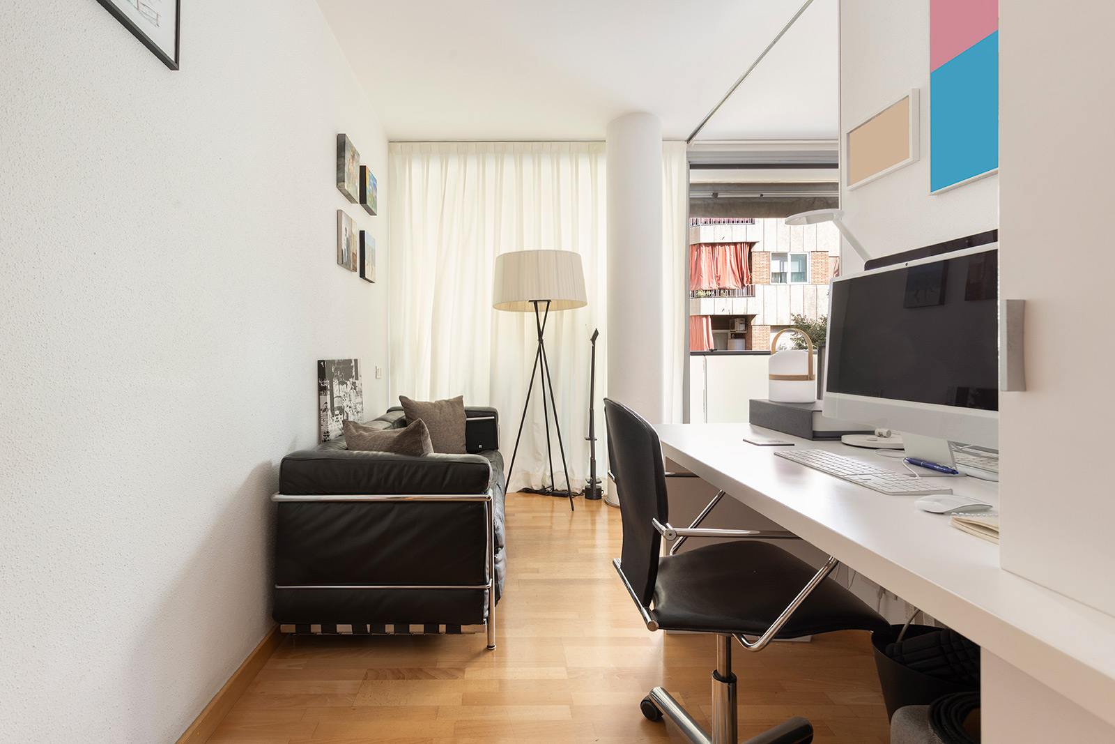 living - Piso de 110m² con 15m² terraza en venta en Eixample Izquierdo - gallery - 10
