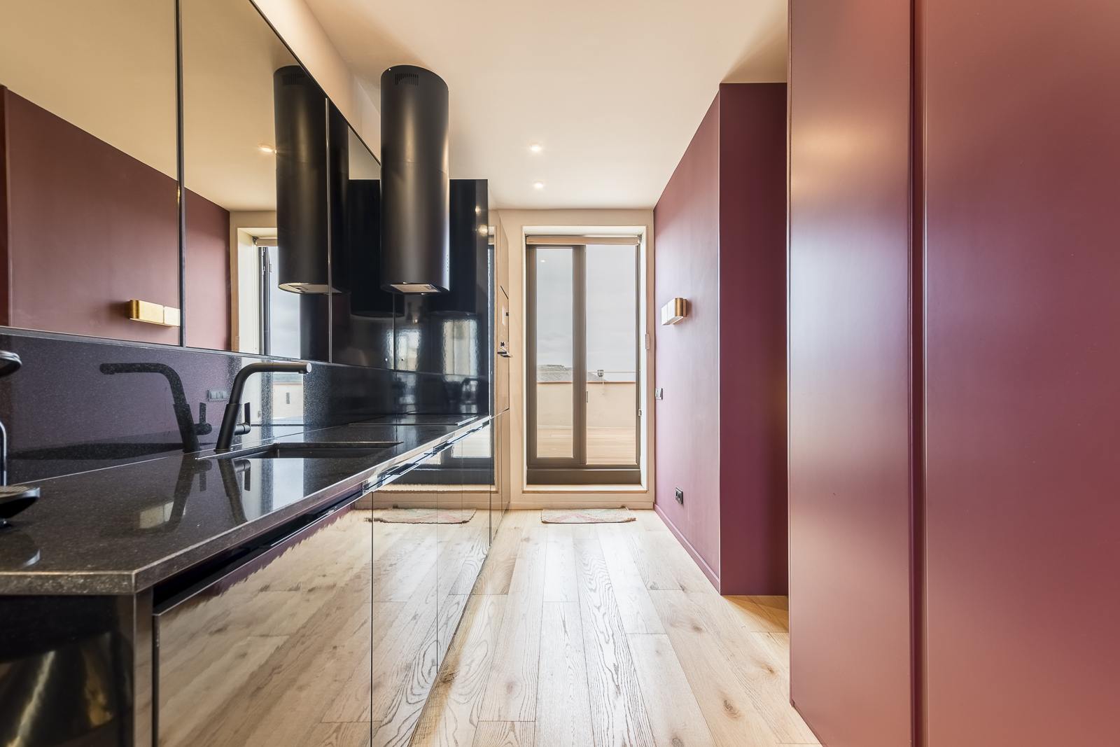 living - Ático de 50m² con 53m² terraza en venta en Eixample Izquierdo - gallery thumbnail - 9