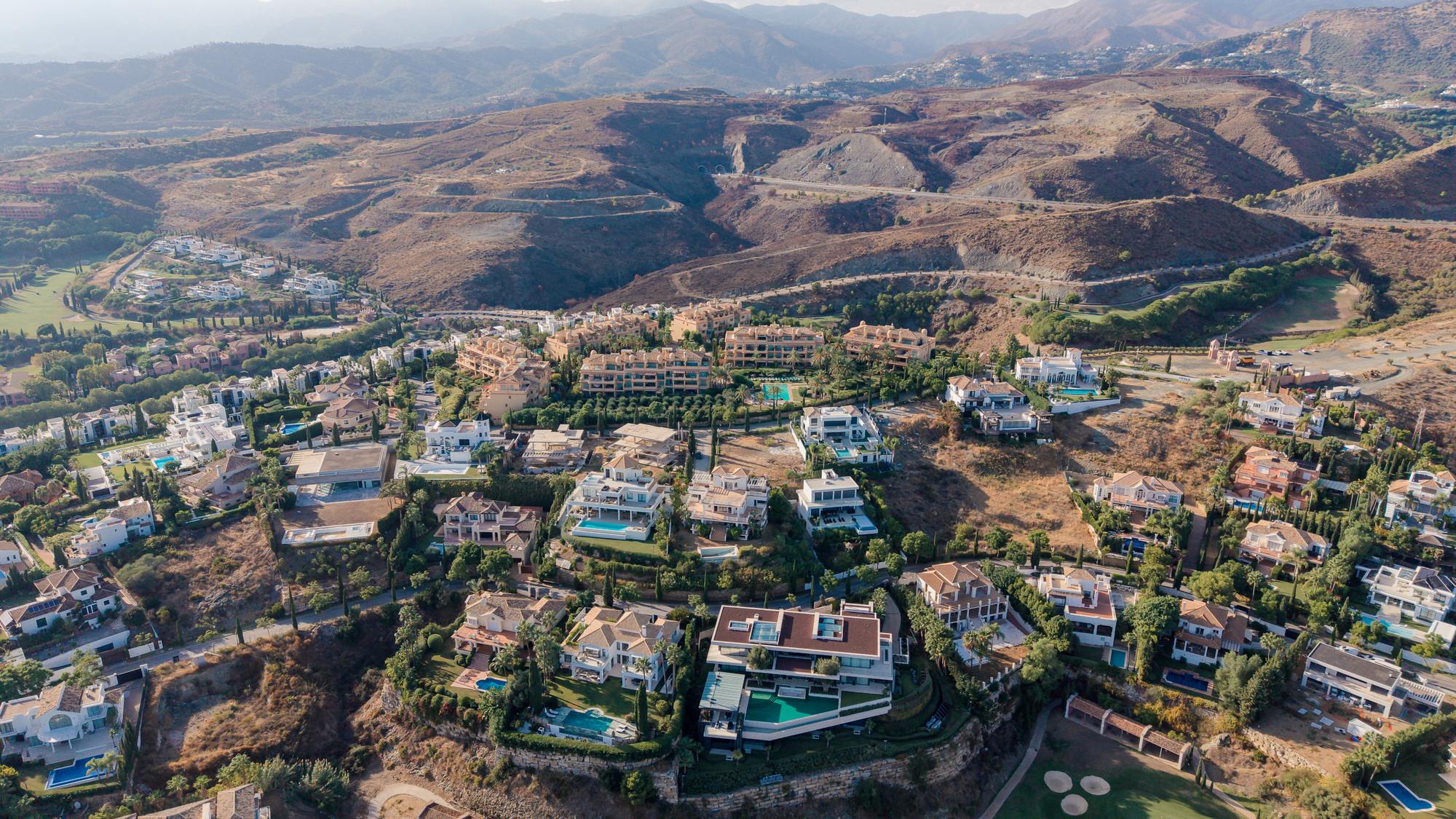 living - Parcela de 119,512m² en venta en Benahavís, Costa del Sol - gallery - 5