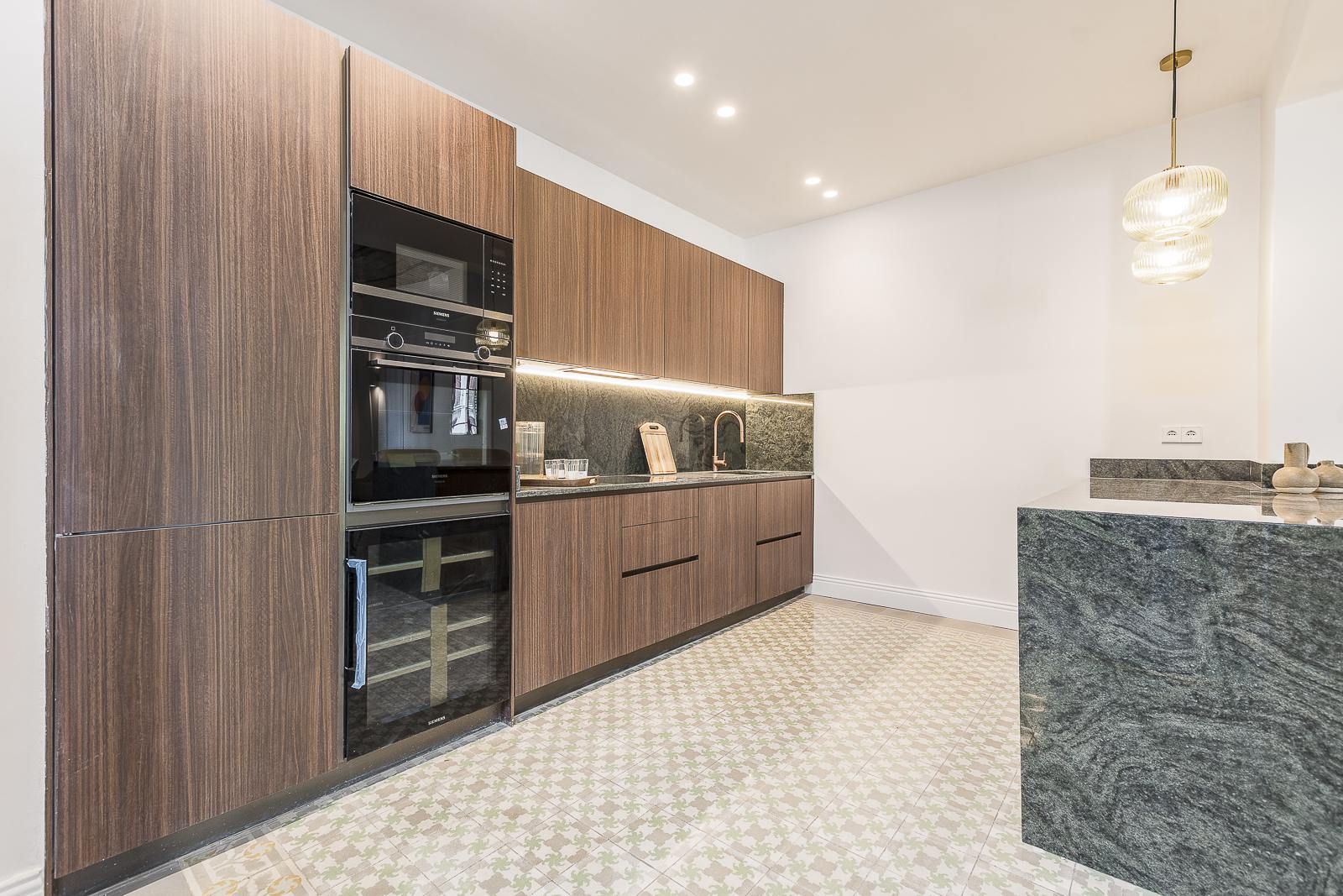 living - 224m² apartment with 6m² terrace for sale in Eixample Right - gallery - 9