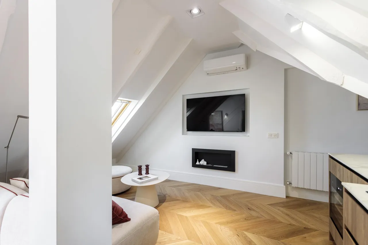 living - Piso de 60m² en venta en Castellana, Madrid - gallery - 7