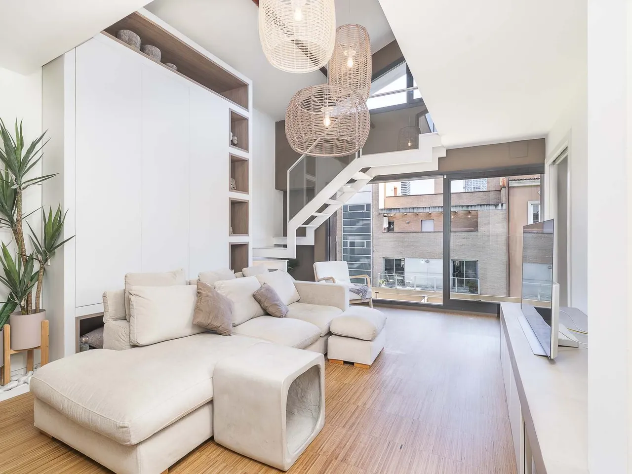 living - 128m² penthouse with 24m² terrace for sale in Vila Olímpica - gallery - 4