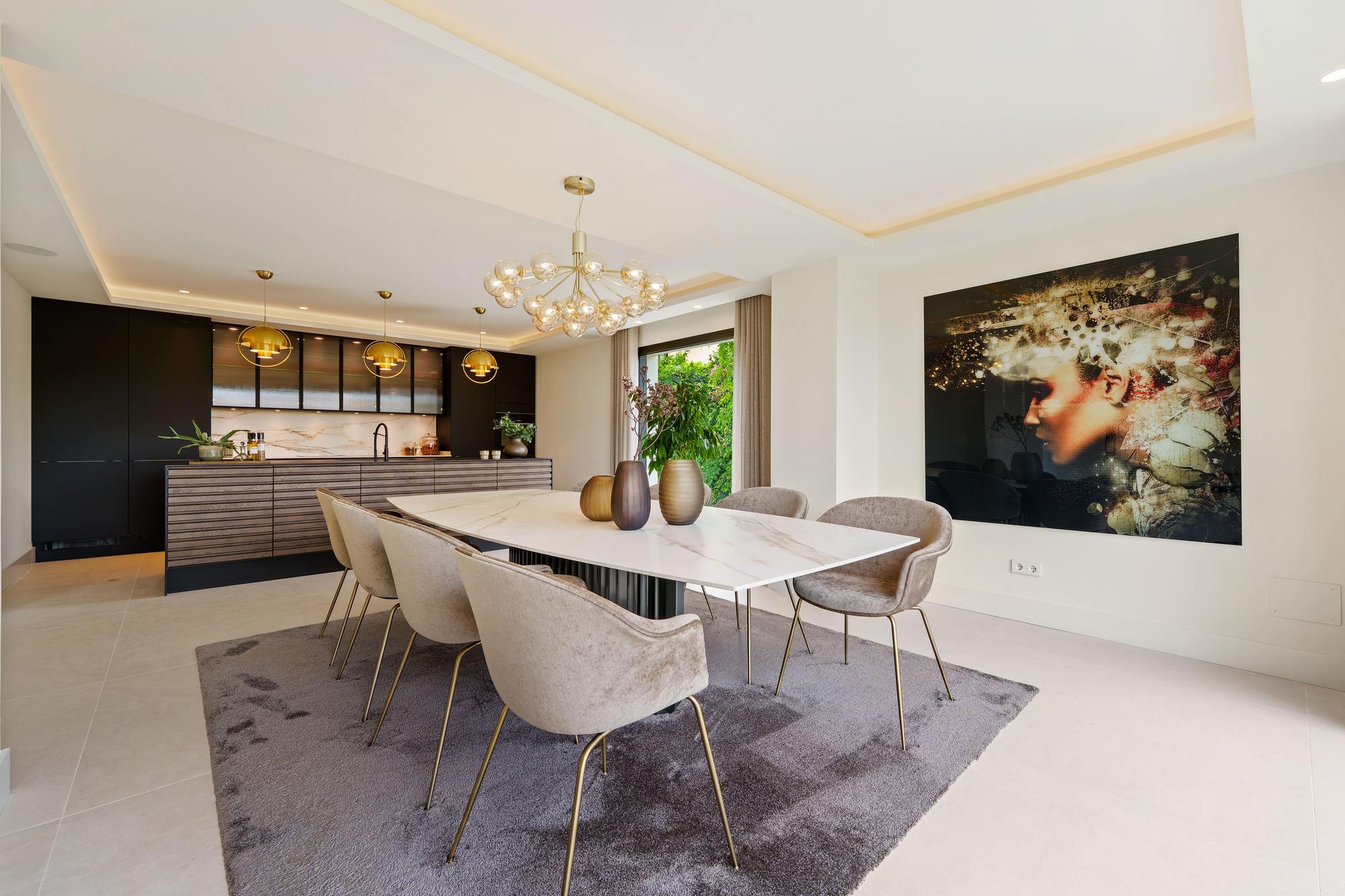 living - 648m² house / villa with 300m² terrace for sale in Nueva Andalucía - gallery thumbnail - 6