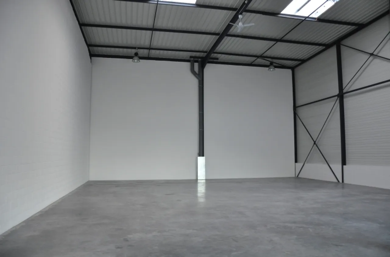 logistics - Activity Facility For Sale - gallery - 4