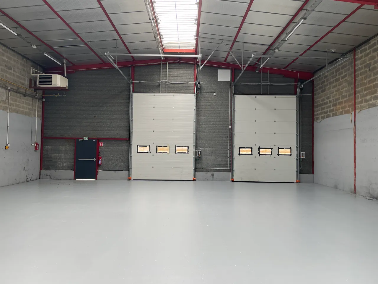 logistics - Activity Facility For Rent - gallery - 3