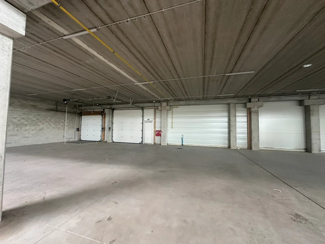 logistics - Activités / Bureaux À Louer - gallery - 3