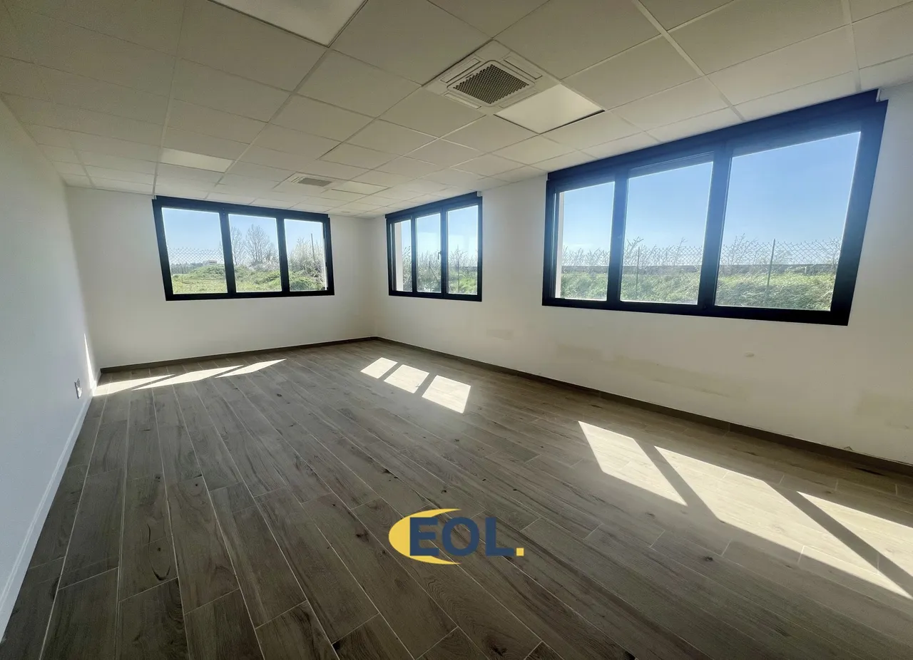 office - Offices For Rent - gallery - 2