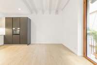 living - 100m² apartment for sale in El Born, Barcelona - gallery thumbnail - 5