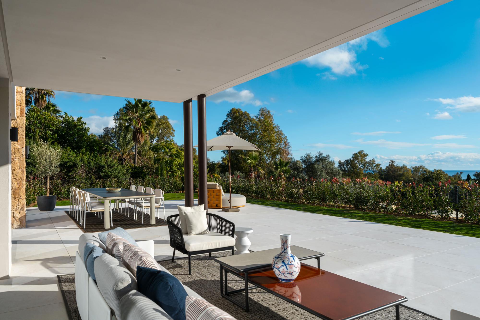 living - 802m² house / villa with 421m² terrace for sale in Golden Mile - gallery thumbnail - 3