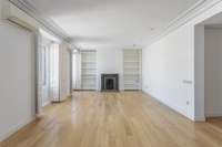 living - Piso de 140m² en alquiler en Palacio, Madrid - gallery thumbnail - 5