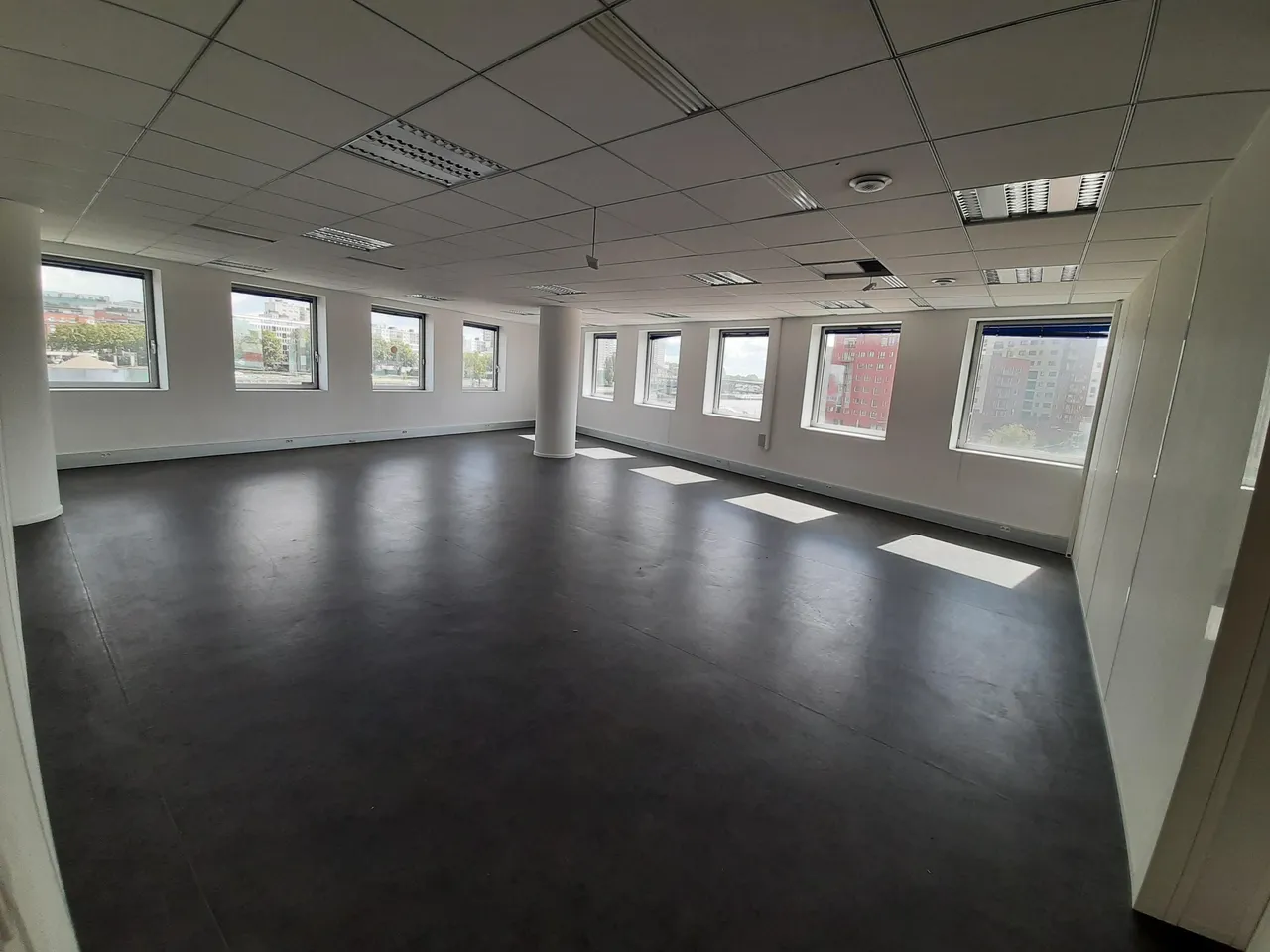 office - Offices For Rent - gallery - 3