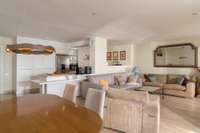 living - Piso de 194m² en venta en Lloret de Mar, Costa Brava - gallery thumbnail - 10